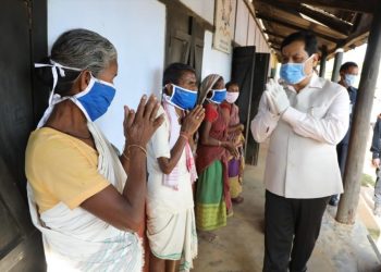 গোৱালপাৰা জিলাৰ বানপীড়িত অঞ্চল ভ্ৰমণ কৰি পৰিস্থিতিৰ বুজ ল’লে মুখ্য মন্ত্ৰী সোণোৱালে