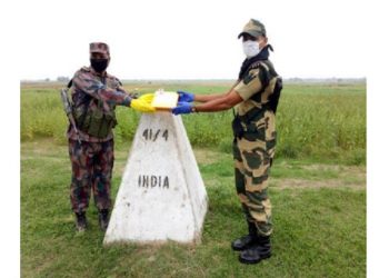 ঈদত পাকিস্তানৰ সৈতে নহ’ল বি এছ এফৰ মিঠাইৰ আদান-প্ৰদান; বাংলাদেশৰ সৈতে ভগালে ঈদৰ মিঠাই