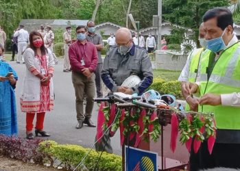 Assam CM Sonowal visits Numaligarh refinery