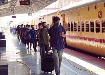 First Shramik Special train arrives with 248 passengers in Dibrugarh