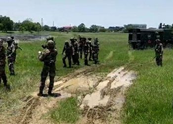 ডিব্ৰুগড়ত আলফা কেডাৰৰ পৰা জব্দ কৰা দুটা IED নিষ্ক্ৰিয় কৰিলে সেনাৰ বোমা স্কোৱাদে