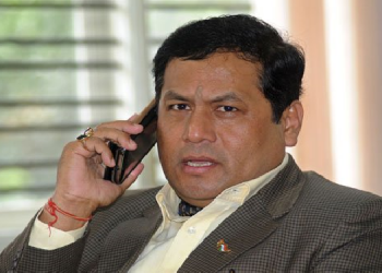 ৰাজ্যৰ কেইবাগৰাকীও বিশিষ্ট ব্যক্তিৰ সৈতে মুখ্য মন্ত্ৰী সোণোৱালৰ টেলিফোনিক বাৰ্তালাপ