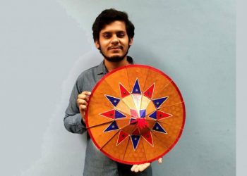 ল’কডাউনৰ সময়ত ফল্ডিং অসমীয়া ফুলাম জাপি সাজি উলিয়াইছে অসমৰ এজন যুৱকে
