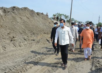 পুঠিমাৰী নৈৰ মথাউৰিৰ নিৰ্মাণ কাৰ্য্যৰ বুজ ল’লে মুখ্য মন্ত্ৰী সৰ্বানন্দ সোণোৱালে