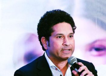 মদ আৰু ধঁপাত জাতীয় সামগ্ৰীৰ বিজ্ঞাপন কিয় নকৰে শচীন টেণ্ডুলকাৰে?