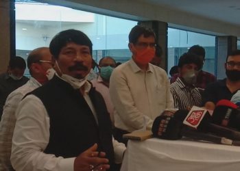 ৰাজ্যৰ কৃষিক্ষেত্ৰক শক্তিশালী কৰাৰ ক্ষেত্ৰত গুৰুত্বপূৰ্ণ বৈঠকত অংশগ্ৰহণ কৃষি মন্ত্ৰী অতুল বৰাৰ