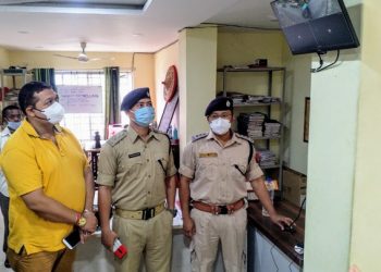 বোকাখাত আৰক্ষী থানালৈ আৰণ্যকৰ উচ্চ প্ৰযুক্তিৰ চি চি কেমেৰা প্ৰদান