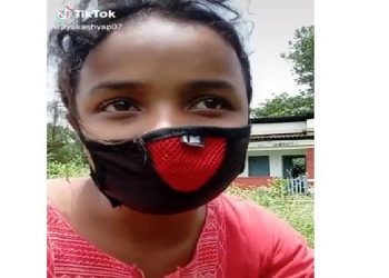 শ্ৰমিক ৰে’লৰ সন্মুখত জপিয়াই আত্মহত্যা নলবাৰীৰ যুৱতীৰ; মৃত্যুৰ পূৰ্বে টিকটকত ৰাজহুৱা কৰিলে মৃত্যুৰ কাৰণ