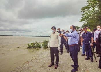 বঙাইগাঁও জিলাৰ আই নদীৰ বানপানীৰ ক্ষয়-ক্ষতিৰ বুজ ল’লে মুখ্য মন্ত্ৰী সৰ্বানন্দ সোণোৱালে