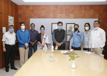 জুবিন গাৰ্গে পত্নীসহ মুখ্য মন্ত্ৰীক সাক্ষাৎ কৰিছিল কিয়? ঘৰুৱা নে অন্য কিবা?