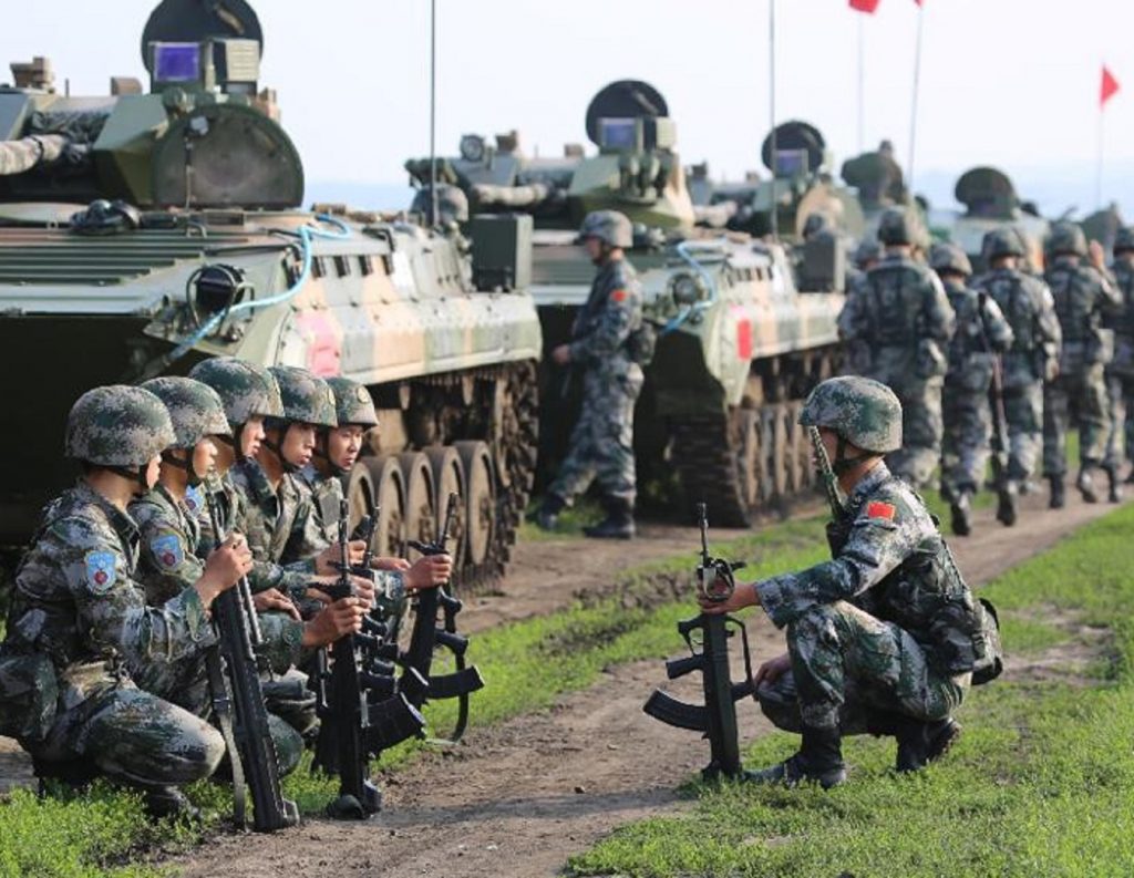 182533_China_army