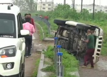 আৰক্ষীৰ লোকক গুলীয়াই হত্যা কৰা বিকাশ ডুবেৰ মৃত্যু ঘটিল এনকাউণ্টাৰত