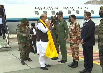 913870-rajnath-singh-leh
