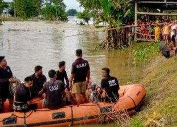 বোকাখাতত বানপানীত শিশু নিৰুদ্দেশ; এছ ডি আৰ এফ আৰু আৰক্ষীৰ অভিযান অব্যাহত