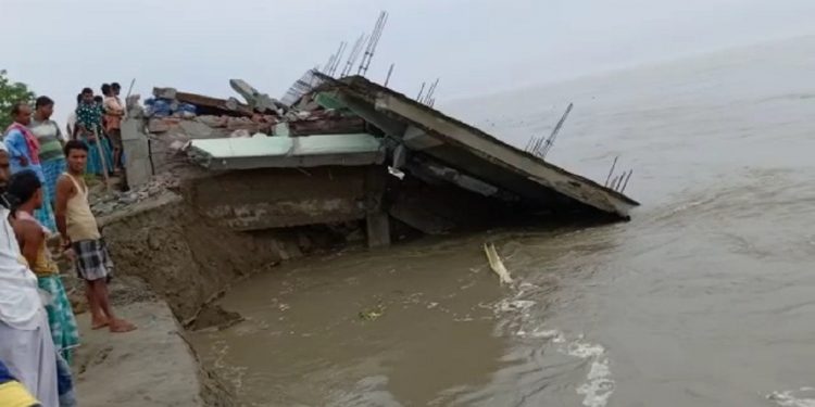 Massive erosion by Brahmaputra in Samaguri's Bhurbandha