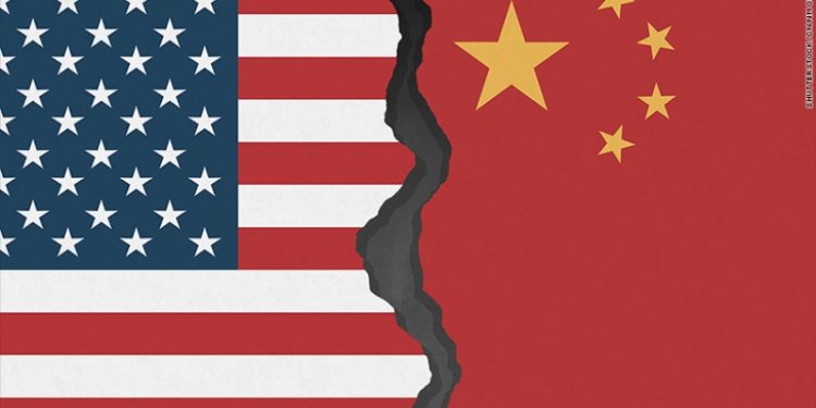 -china-us-trade-war-brink-780x439