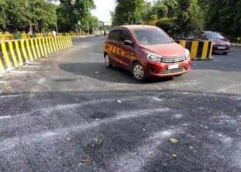 plastic_road_1594353997