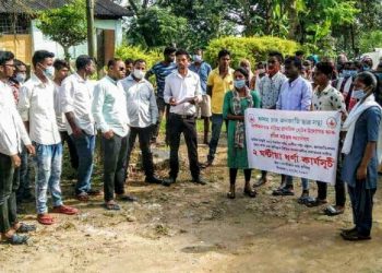 AATTSA protests in Bokakhat’s Lakhoujan tea estate, demands wage hike of workers