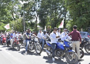 Jorhat: AASU takes out motorbike rally against CAA 2019