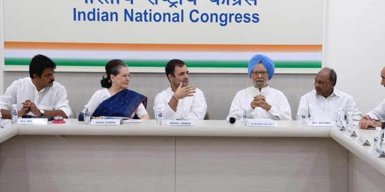 Sonia-Rahul-CWC