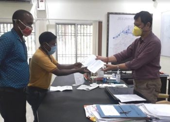 কৰম পূজাৰ দিনটোত চৰকাৰী বন্ধ ঘোষণা কৰাৰ দাবীত মুখ্য মন্ত্ৰীলৈ আছাৰ স্মাৰক পত্ৰ