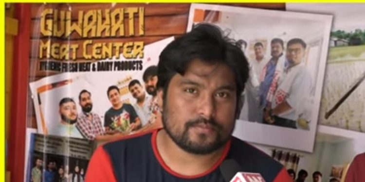 অজয় ফুকন