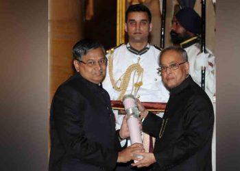 কোভিড আক্ৰান্ত হৈ বিশিষ্ট পৰমাণু বিজ্ঞানী শেখৰ বসুৰ দেহাৱসান