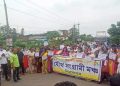বিতৰ্কিত নাৰী গীত কামৰূপাক গ্ৰেপ্তাৰৰ দাবীত উত্তাল প্ৰতিবাদ শিৱসাগৰত