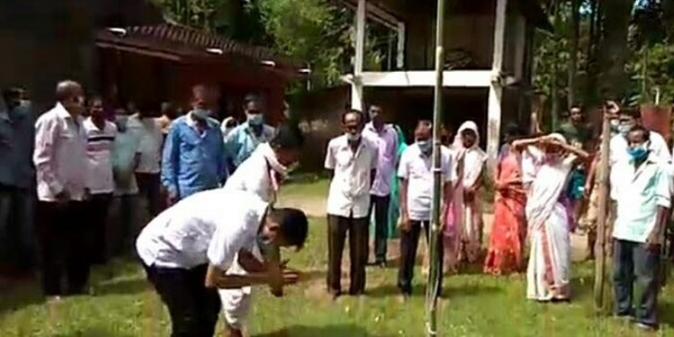 ফটো-নৰ্থ-ইষ্ট নাও