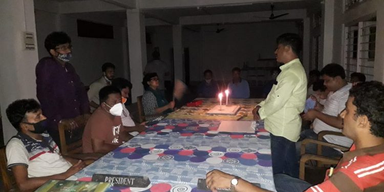 ফটো : নৰ্থ-ইষ্ট নাও
