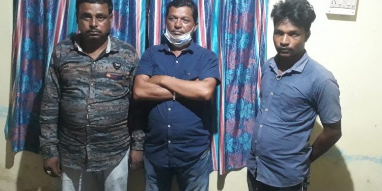 Fake currency notes seized in Kaliabor, three arrested