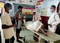 অমানৱীয় কাণ্ড; চলন্ত আল্ট্ৰা বাছৰ পৰা হেণ্ডিমেনে গতিয়ালে এগৰাকী মহিলাক