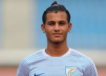 ভাৰতৰ হৈ বিশ্বকাপ খেলি ৰচিছিল ইতিহাস, আজি কেৰিয়াৰৰ লগতে জীৱন সংকটত