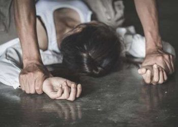 127408589-close-up-of-man-hands-holding-a-woman-hands-for-rape-and-sexual-abuse-concept-wound-domestic-violenc