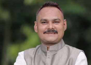 আত্মসমৰ্পণ কৰিবলৈ আহি থকা অৱস্থাত গ্ৰেপ্তাৰ বিজেপি নেতা দিবন ডেকা