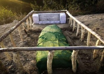 a grave