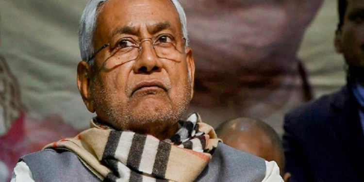 16-Nitish-Kumar_571_855