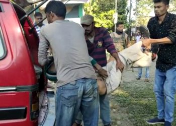 মাৰ্ঘেৰিটা বাছ ষ্টেণ্ডৰ সন্মুখত মৃতদেহ উদ্ধাৰক কেন্দ্ৰ কৰি তীব্ৰ চাঞ্চল্য