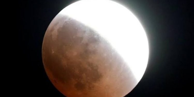 a moon-story