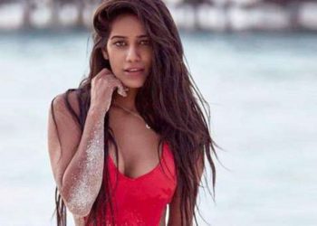poonampandey-1604477577