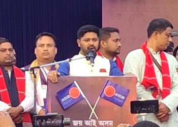 অসম জাতীয় পৰিষদৰ সভাপতি লুৰীণজ্যোতি গগৈয়ে তুলিলে অখিলৰ মুক্তিৰ দাবী