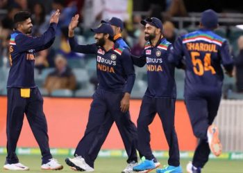 হোৱাইট ৱাশ্বৰ লক্ষ্যৰে আজি অষ্ট্ৰেলিয়াৰ বিৰুদ্ধে অন্তিম টি-২০ত অৱতীৰ্ণ হ’ব ভাৰত