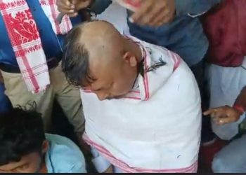 বিটিচি নিৰ্বাচনলৈ মাজত মাত্ৰ দুটা দিন থকা অৱস্থাত মুছলপুৰৰ নিৰ্বাচনী সভাত কিয় মুণ্ডন কৰিলে নৱ কুমাৰ শৰণীয়াই?