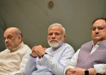 মমতা বেনাৰ্জীক ওফৰোৱাৰ স্বাৰ্থত প্ৰতি মাহে বংগ ভ্ৰমণৰ বাবে সাজু প্ৰধান মন্ত্ৰী মোদী