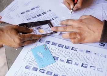 111195-delhi-voter-id-pti