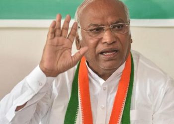 আজাদৰ পাছত ৰাজ্যসভাত বিৰোধী দলপতি হিচাপে মল্লিকাজুন খৰ্গেক কংগ্ৰেছৰ প্ৰক্ষেপ