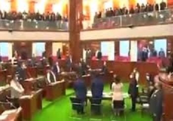 প্ৰথমবাৰৰ বাবে নাগালেণ্ড বিধানসভাত পৰিবেশন কৰা হ’ল দেশৰ ৰাষ্ট্ৰীয় সংগীত