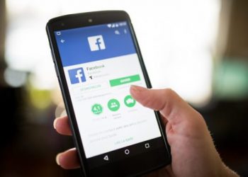 facebook_icons_on_an