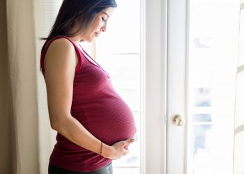 1800x1200_pregnant_woman_2_other