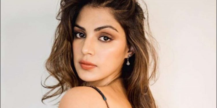 922772-rhea-chakraborty-cbi-inconsistent-statements